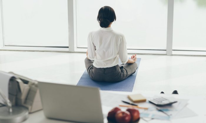 Meditation mindfulness infographic reasons beneficial meditate beginners spirituality learn infographics relaxation practices mindful visualistan these medicpresents eclectic Meditation mindfulness infographic reasons beneficial meditate beginners spirituality learn infographics relaxation practices mindful visualistan these medicpresents eclectic